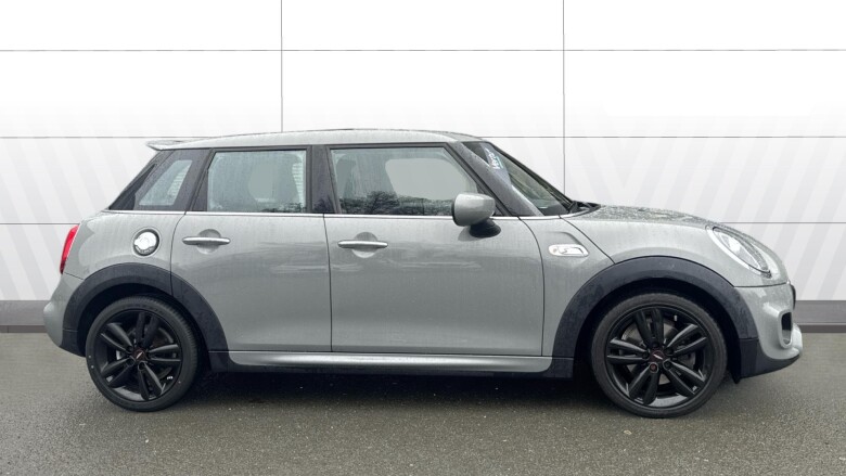 MINI Hatchback 2.0 Cooper S Sport II 5dr Petrol Hatchback